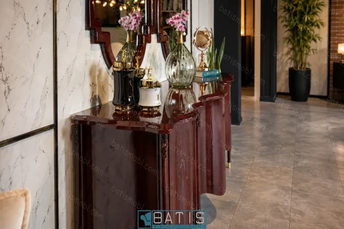Amanda mirror and console at Batis store